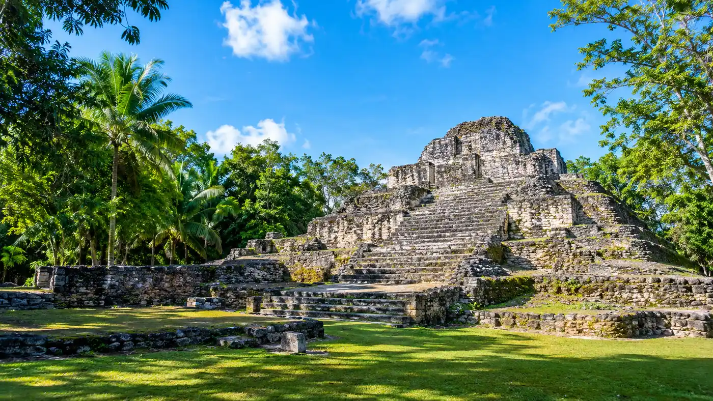 History and Architecture of the Chacchoben Ruins