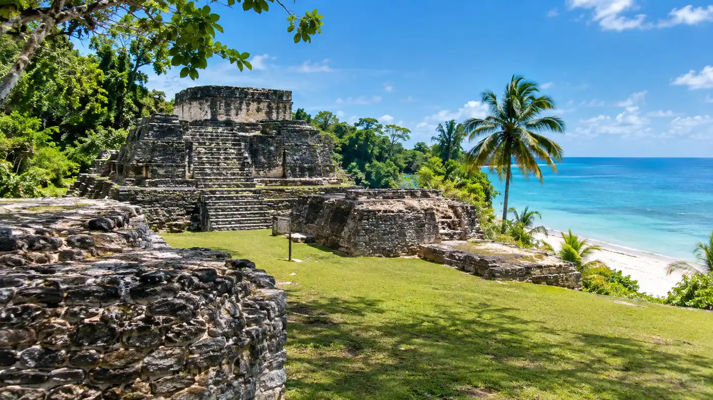 Chacchoben Ruins and Beach Break Combo Tours