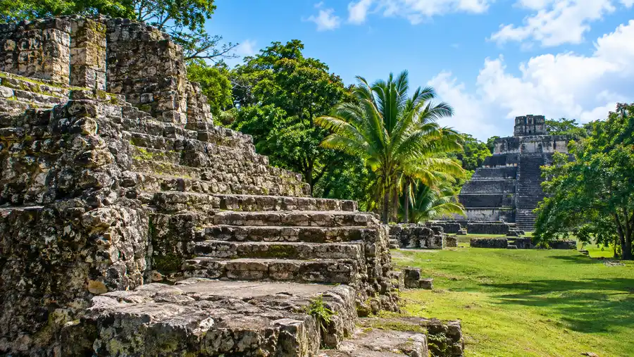 Chacchoben vs Tulum and Chichen Itza