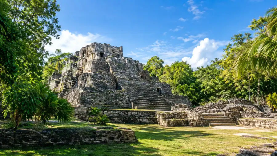 Chacchoben vs Tulum and Chichen Itza